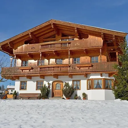 Wiesenhof Farm stay *